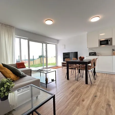 Monte アパート Udias